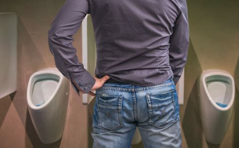 排尿不畅是什么原因造成的？如何处理最好？
